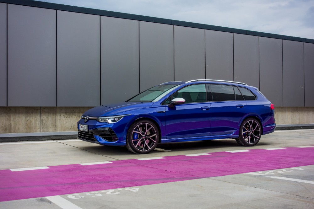 Volkswagen Golf R Variant